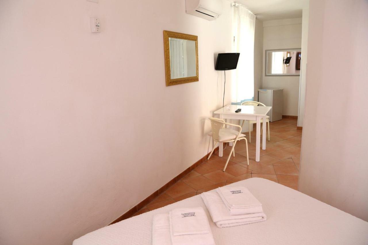 Il Tramonto Bed & Breakfast Castelsardo Ngoại thất bức ảnh